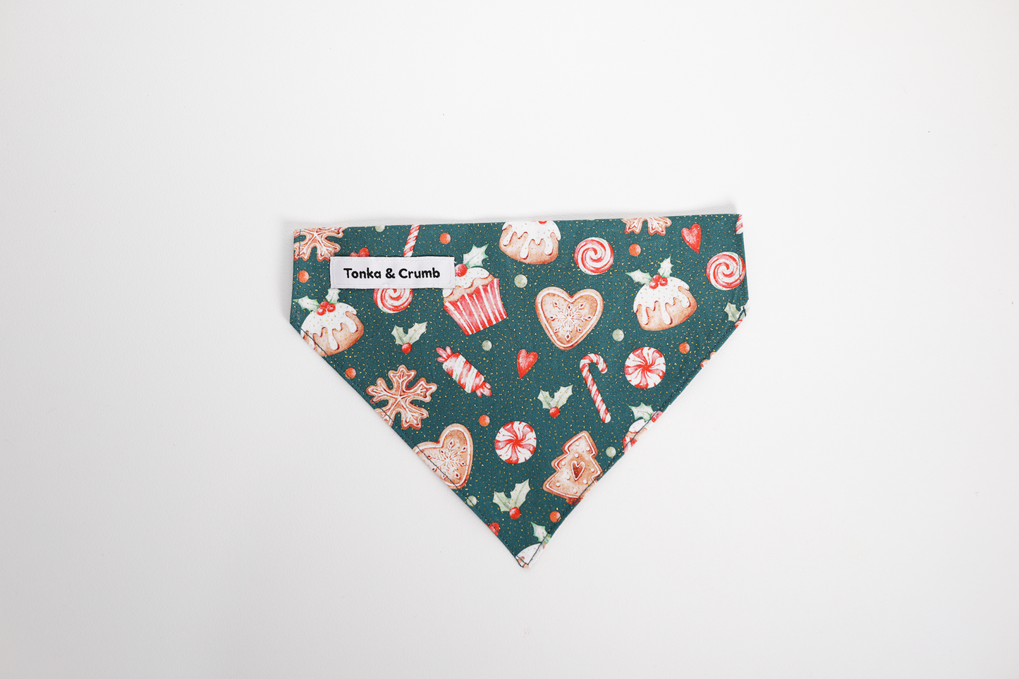 Pet bandana with classic Christmas theme print