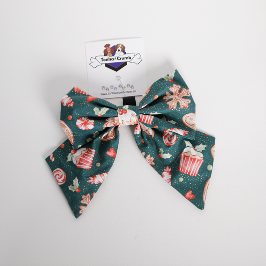 Festive pet bow for dogs